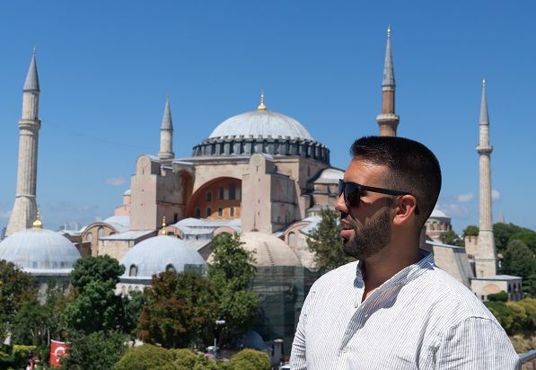 Why choose Istanbul for a hair transplant?