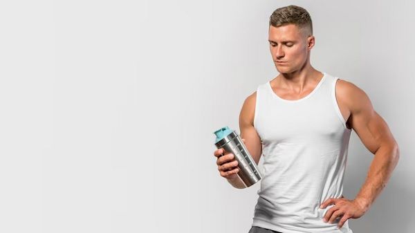 Do protein shakes cause baldness