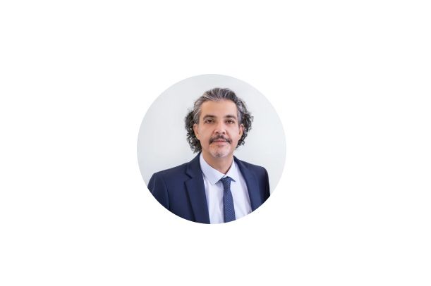 Photo of Dr. Ekrem Civas