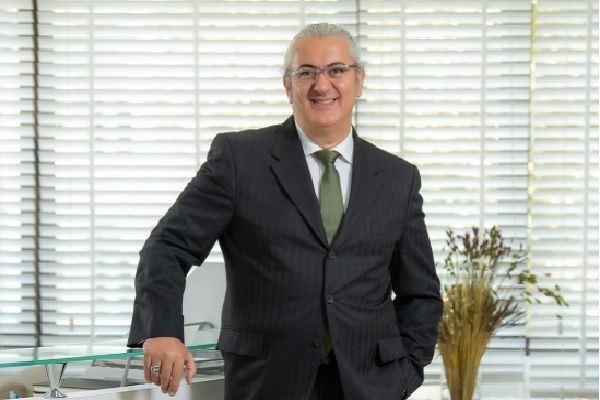 Dr. Ilhan Serdaroglu