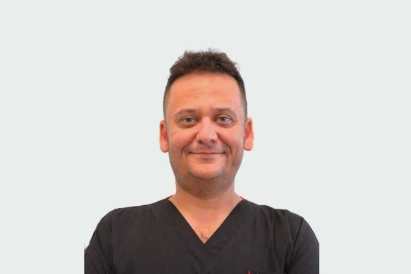 Dr. Okan Tanin